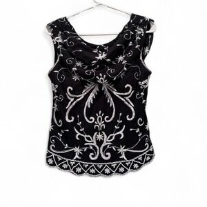 Vintage Sean Collection Black & White Sleeveless Top Sz Medium‎ 100% Silk